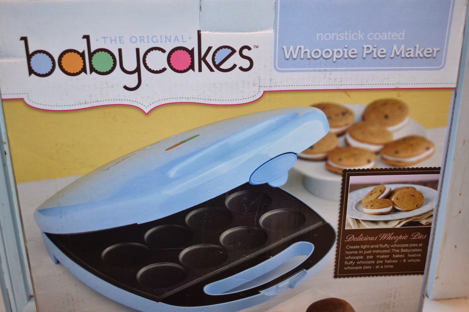 BabyCakes Non stick Coated Pie Maker