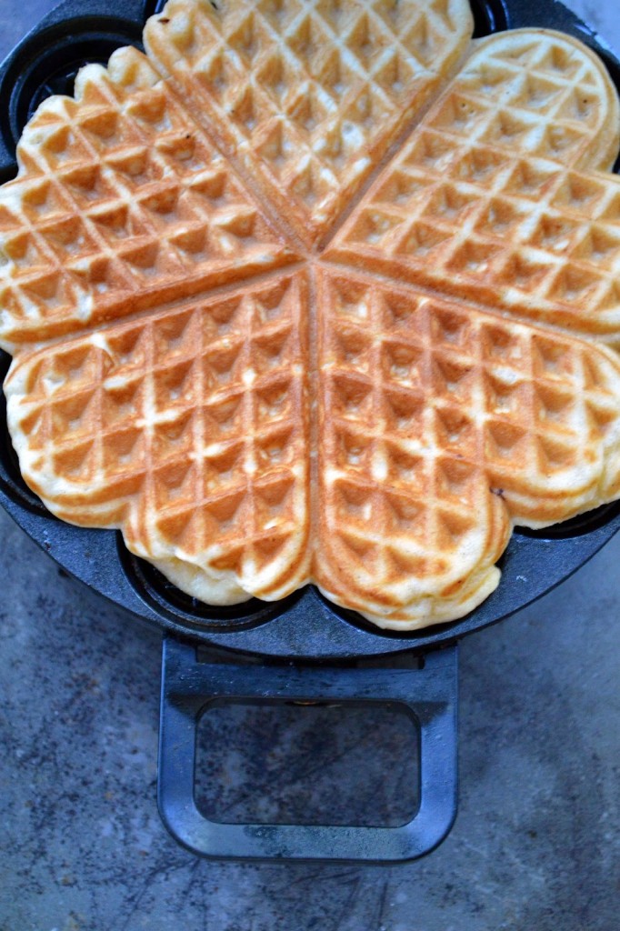 heart-shaped waffle maker