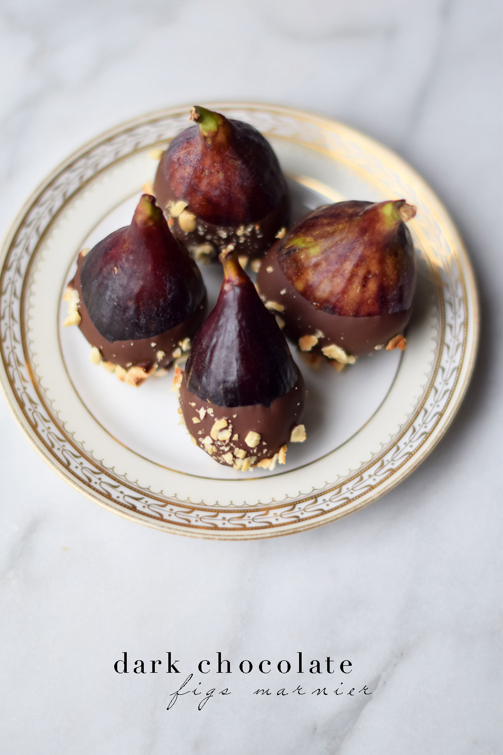 easy and decadent summer recipe for dark chocolate figs mariner with hazelnut crumble