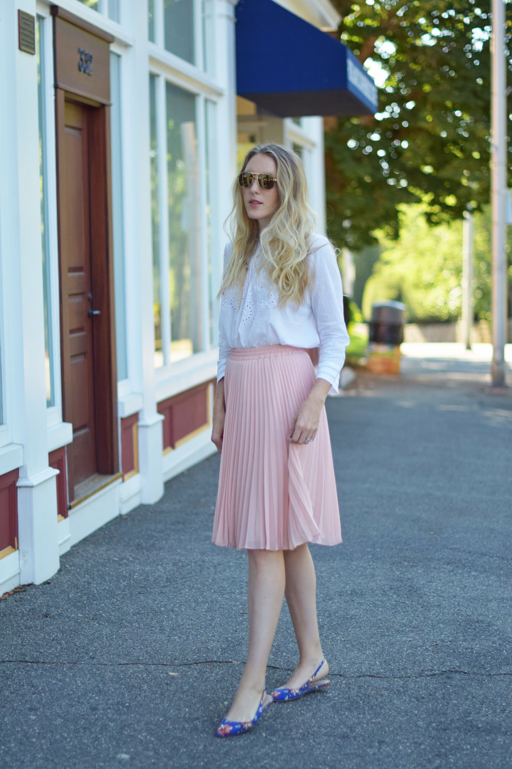 feminine fall style from Leslie Musser of one brass fox with an eyelet victorian top and pink pleated midi skirt