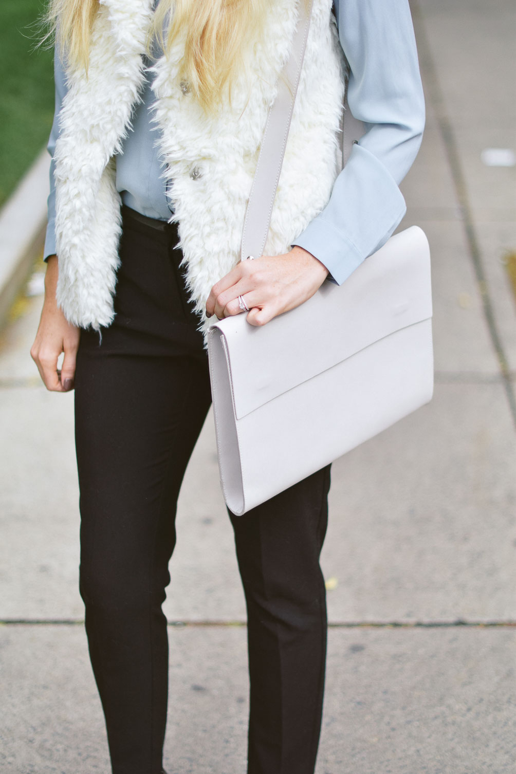 Leslie Musser fall work outfit ideas with m0851 portfolio bag on one brass fox