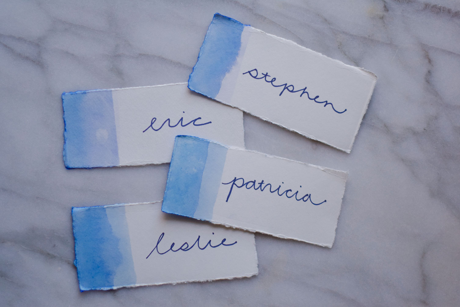 DIY watercolor placecards with an ombre effect for the Thanksgiving tablescape decor