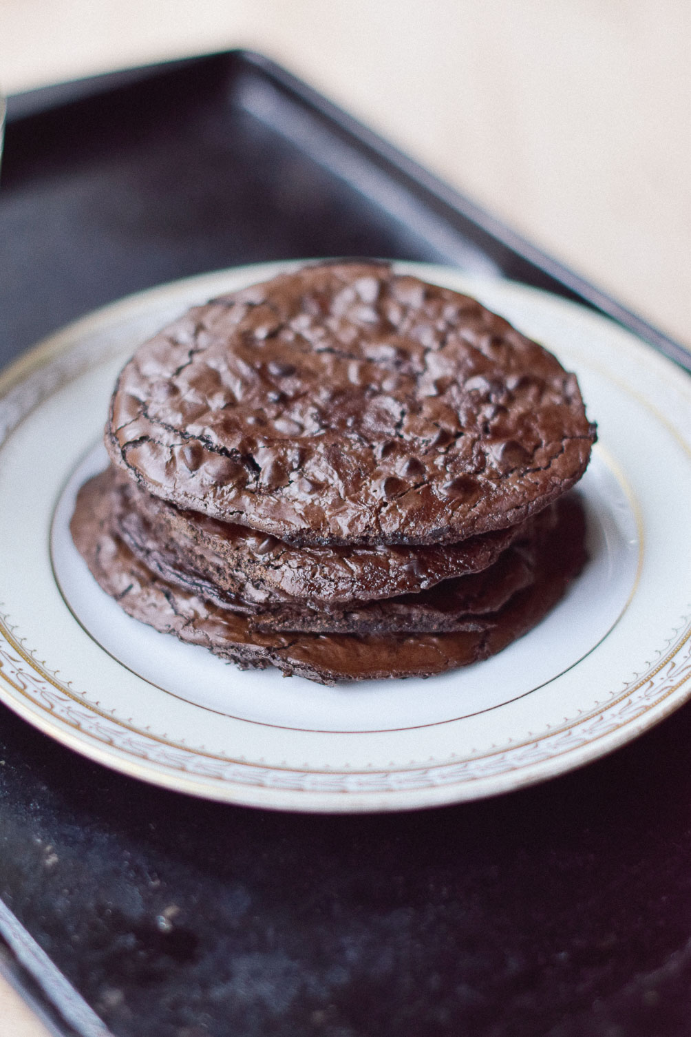 easy and delicious gluten free dessert recipe for flourless fudge cookies