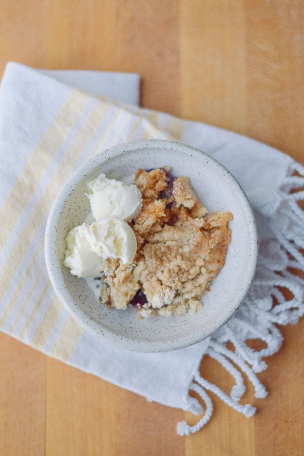 sharing an easy dessert recipe for blueberry dump cake