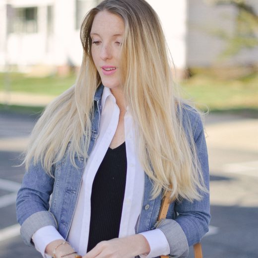 styling a spring denim jacket for easy maternity style with leather circle bag and suede heels