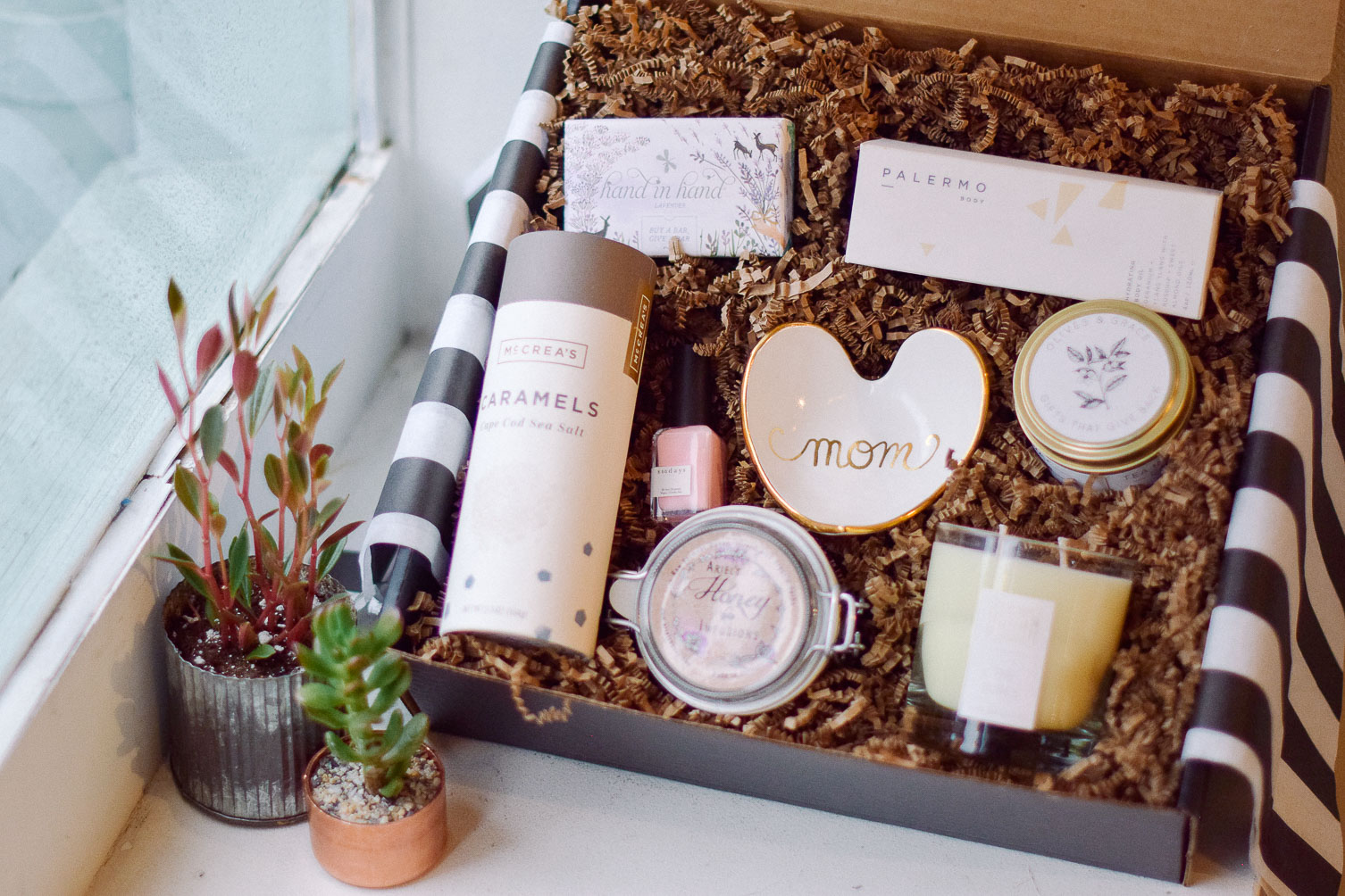 gift box ideas for mom