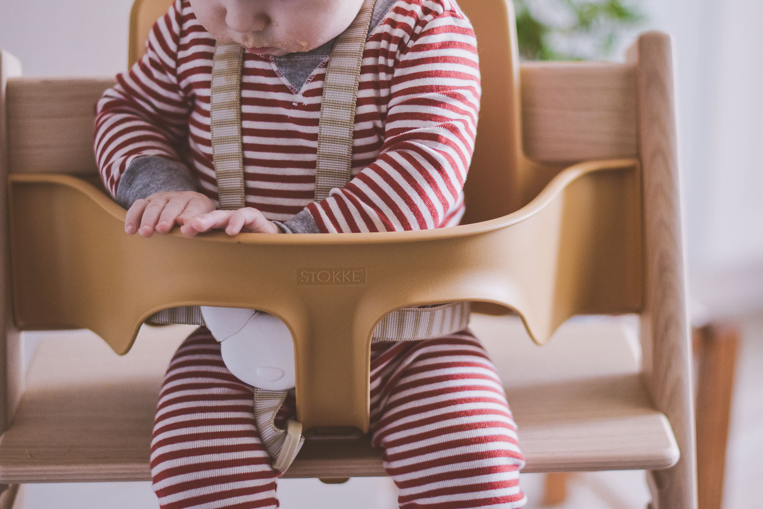 sharing our Stokke Tripp Trapp review as a modern chic high chair that grows with the baby 