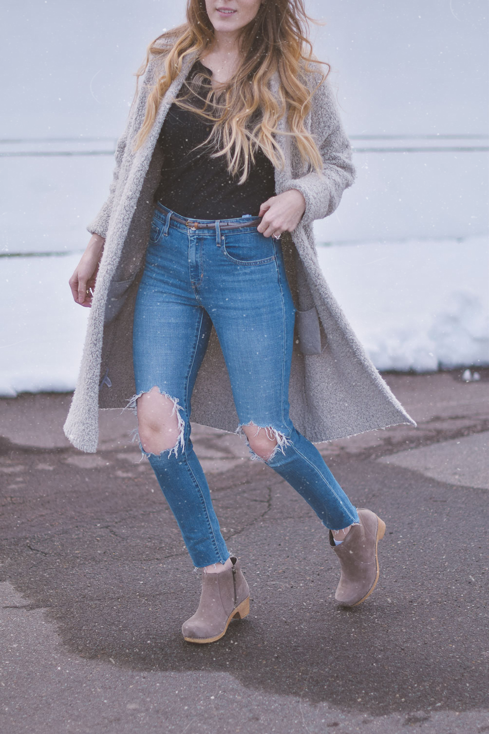 sharing a fashion tutorial just in time for spring style with these diy ram hem jeans