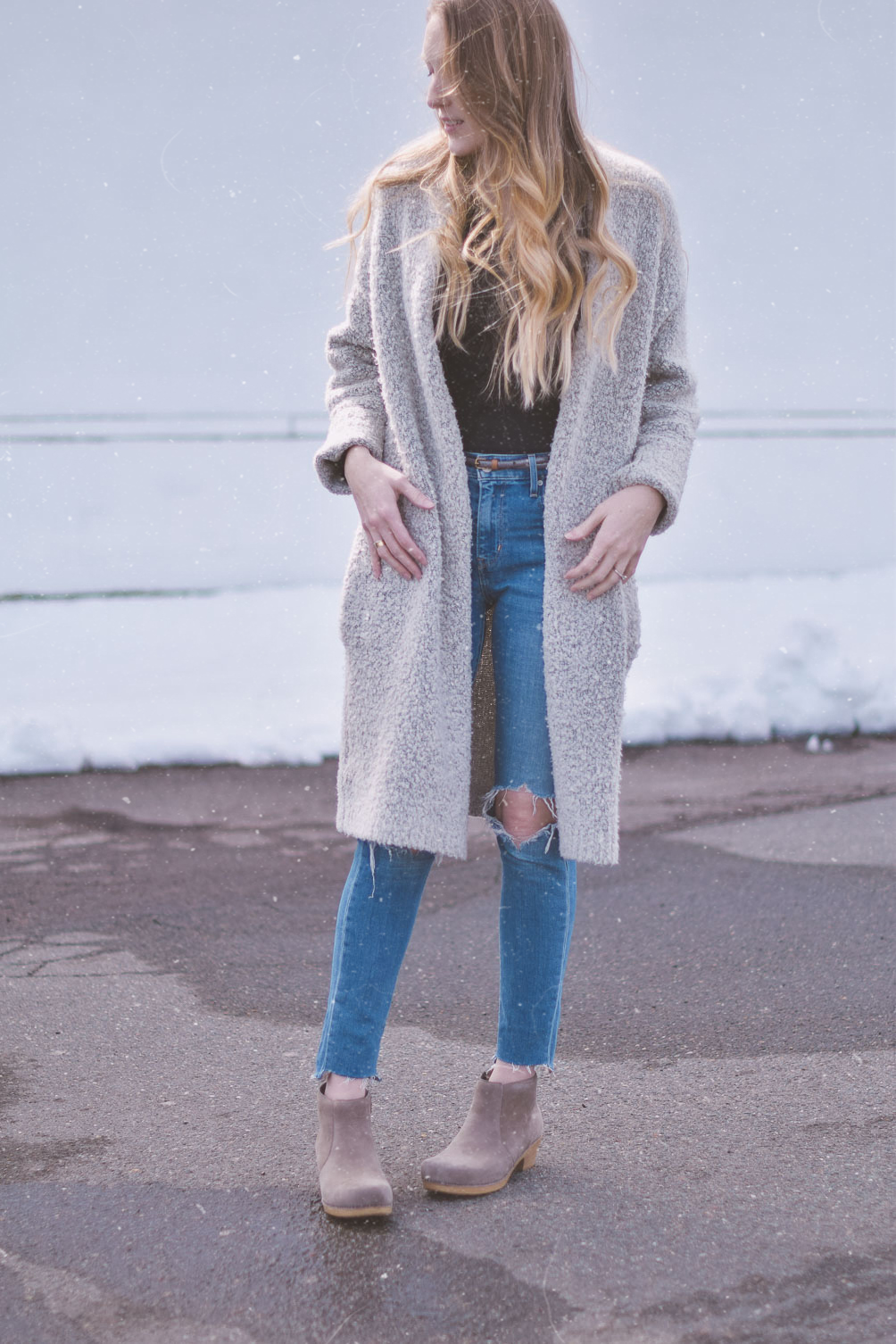 sharing a fashion tutorial just in time for spring style with these diy ram hem jeans